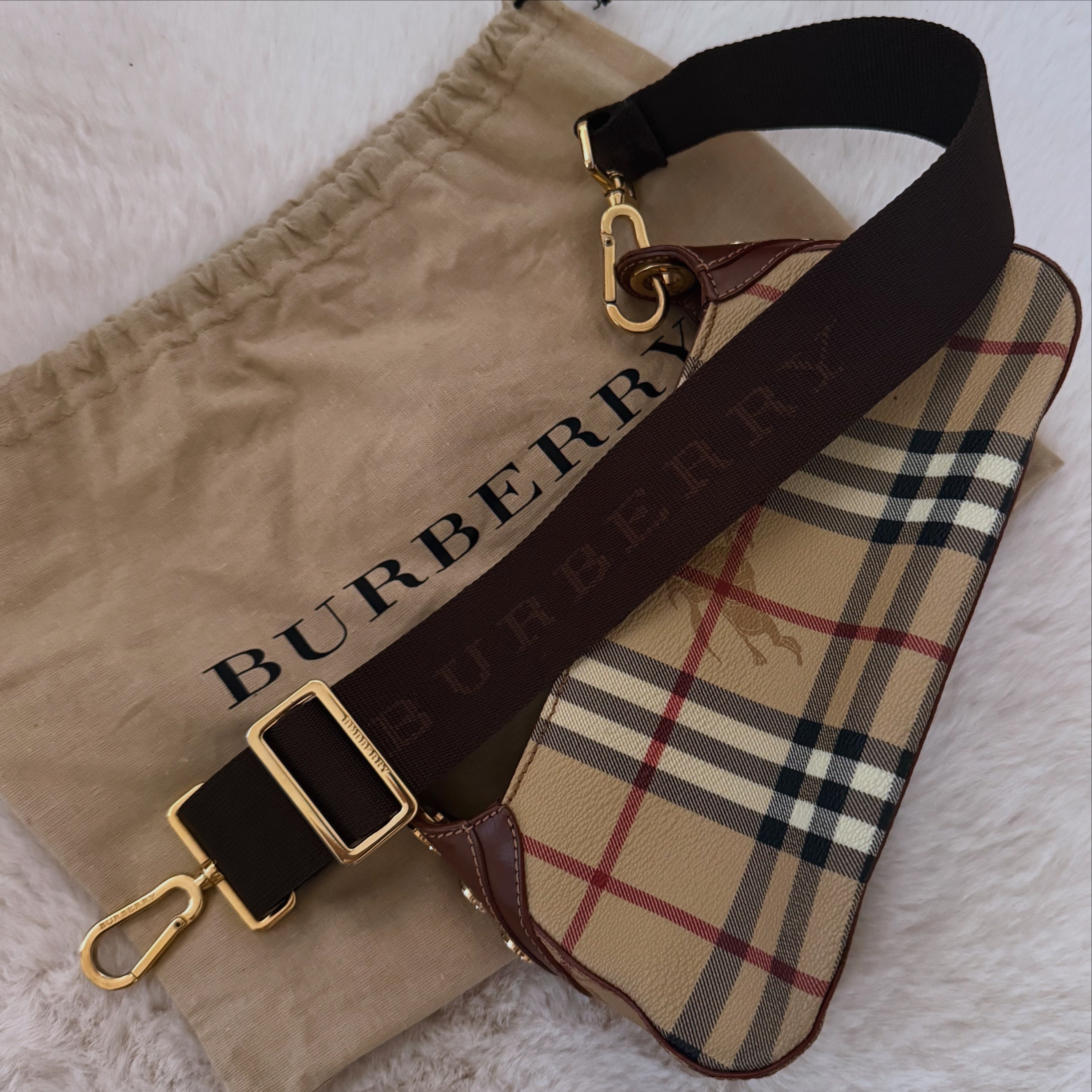 Burberry Haymarket Check Pochette