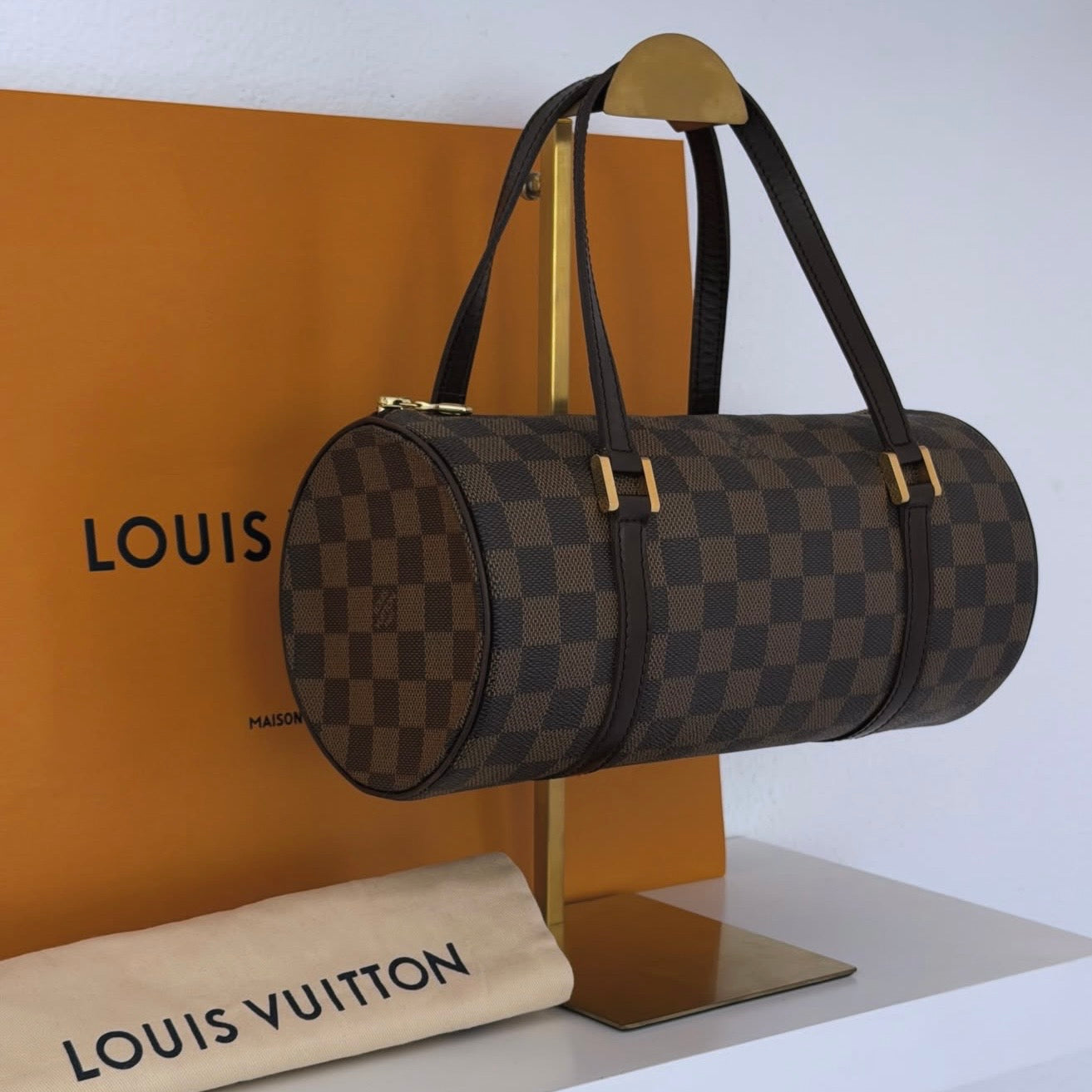 Louis Vuitton Papillon 26 Damier Ebène