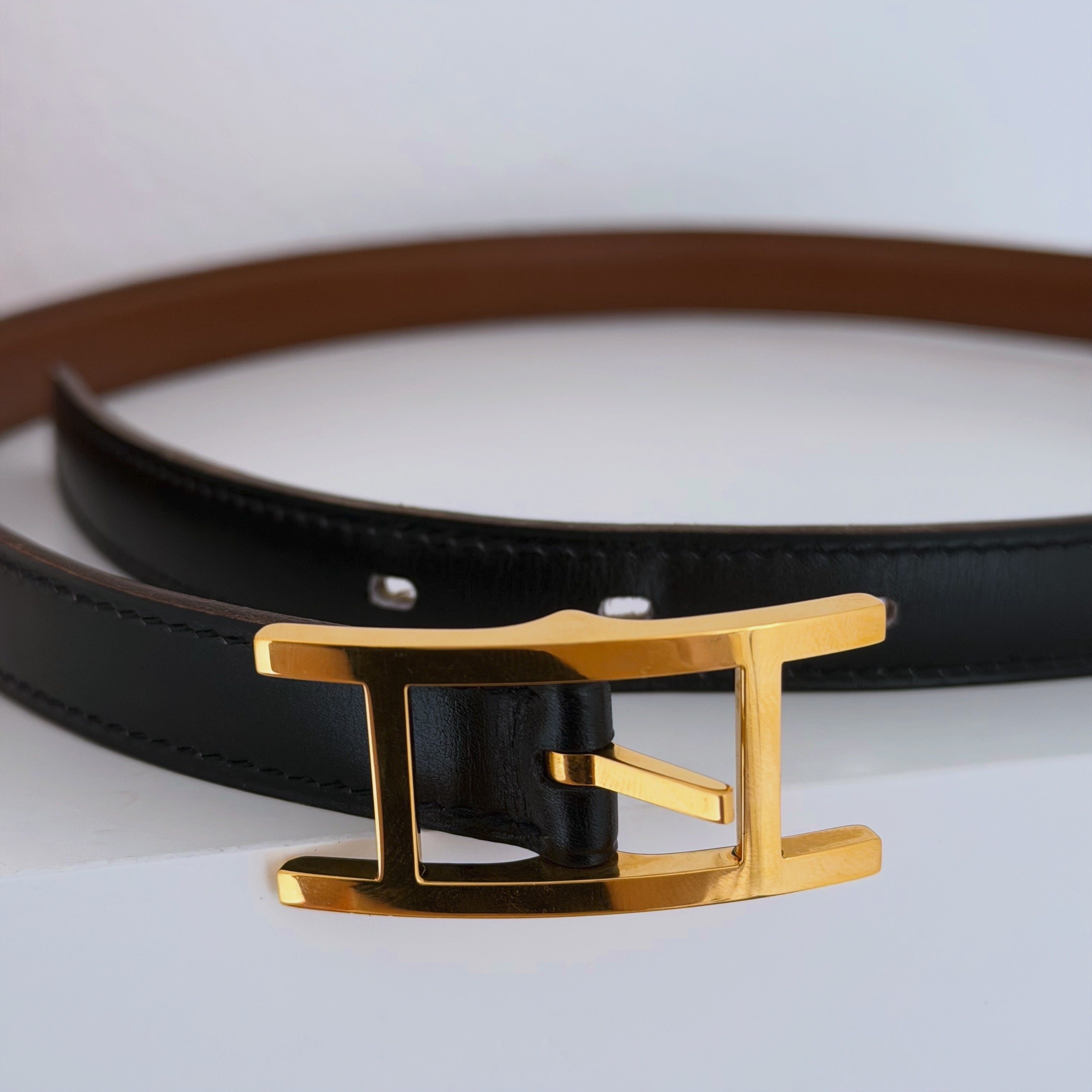 Cinto Hermès Box Calf Quentin Reversible Belt - T 70CM