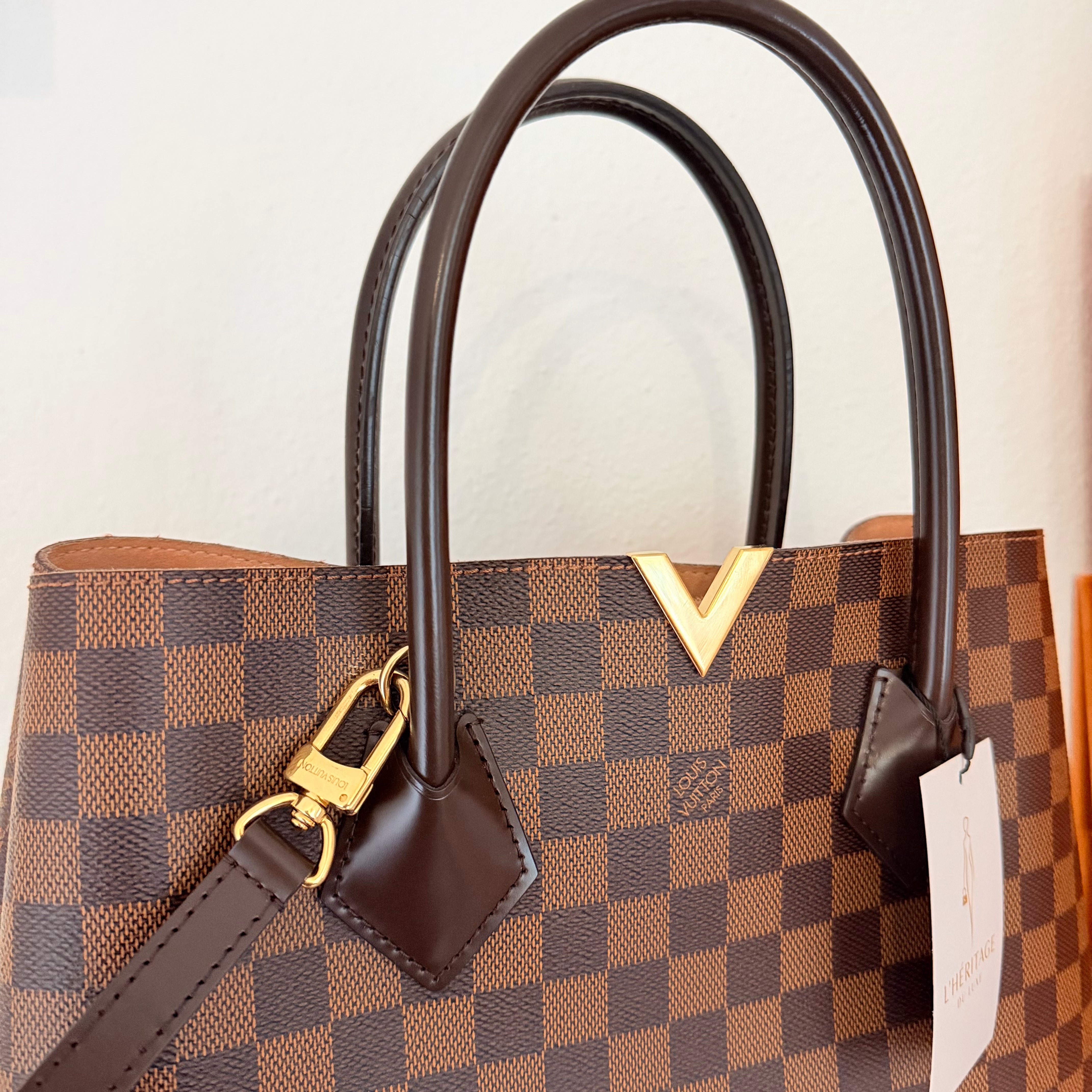 Louis Vuitton Kensington MM Canvas Damier Ebène