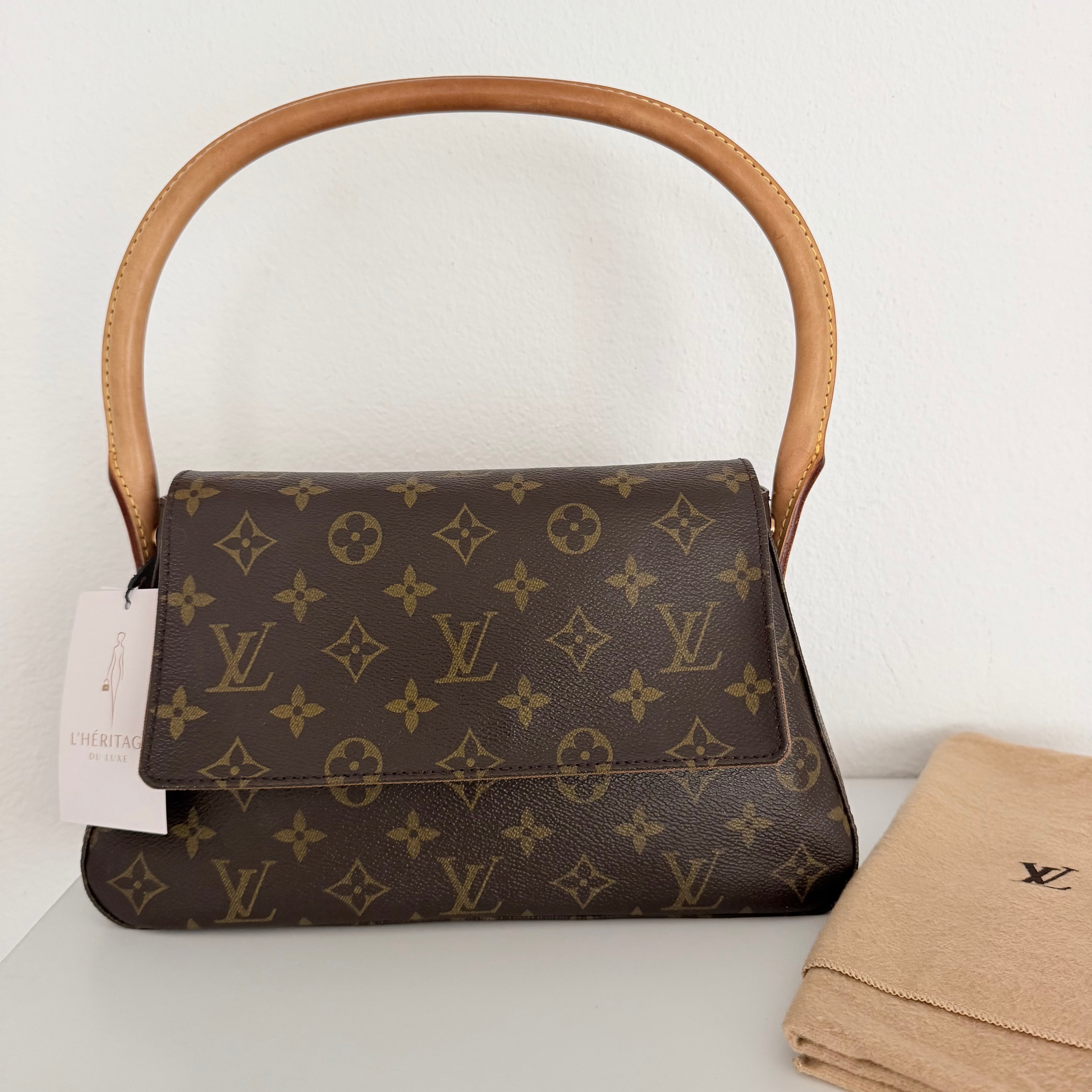 Louis Vuitton Mini Looping