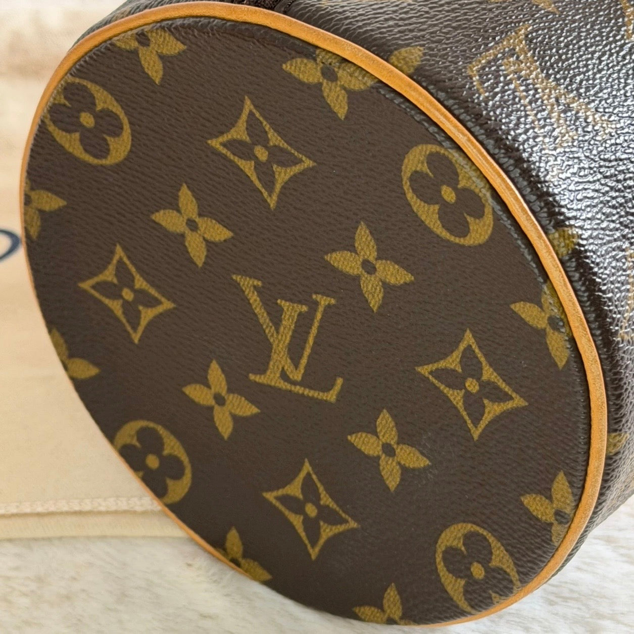 Louis Vuitton Papillon 26 Monograma