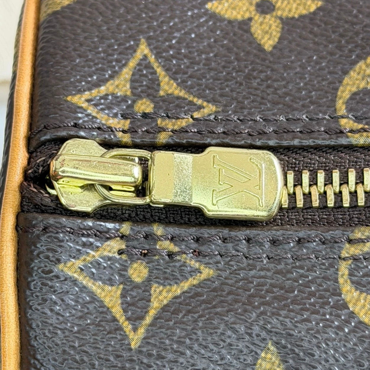 Louis Vuitton Papillon 26 Monograma