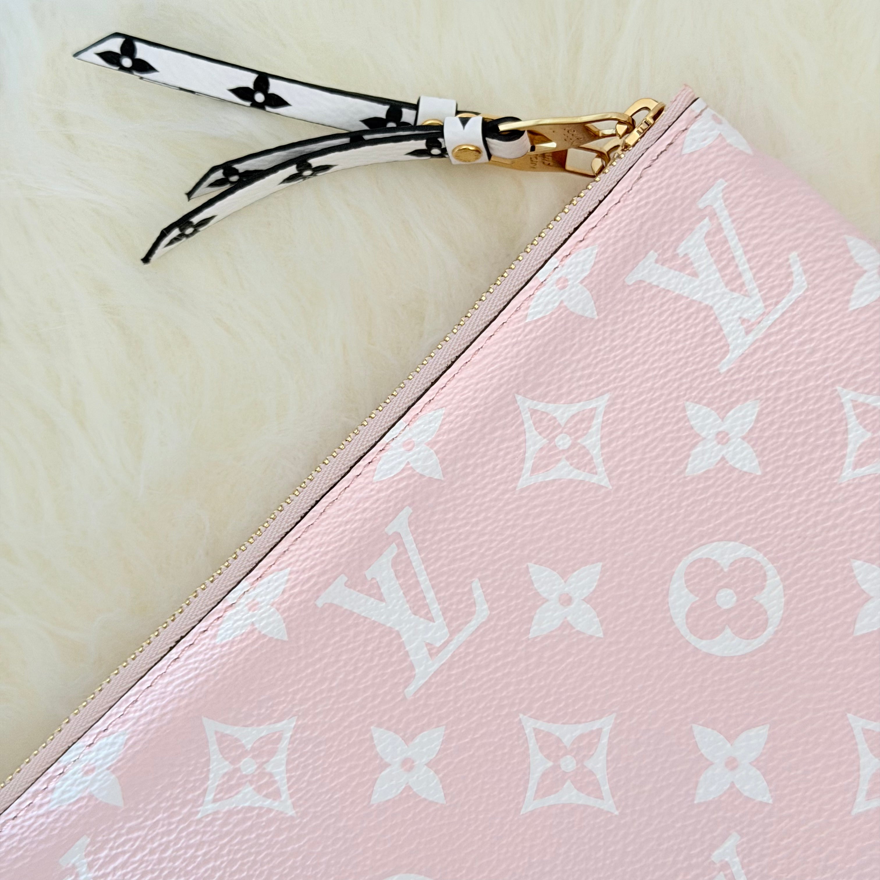 Louis Vuitton Monogram Giant Double Zip Pochette - Limited Edition