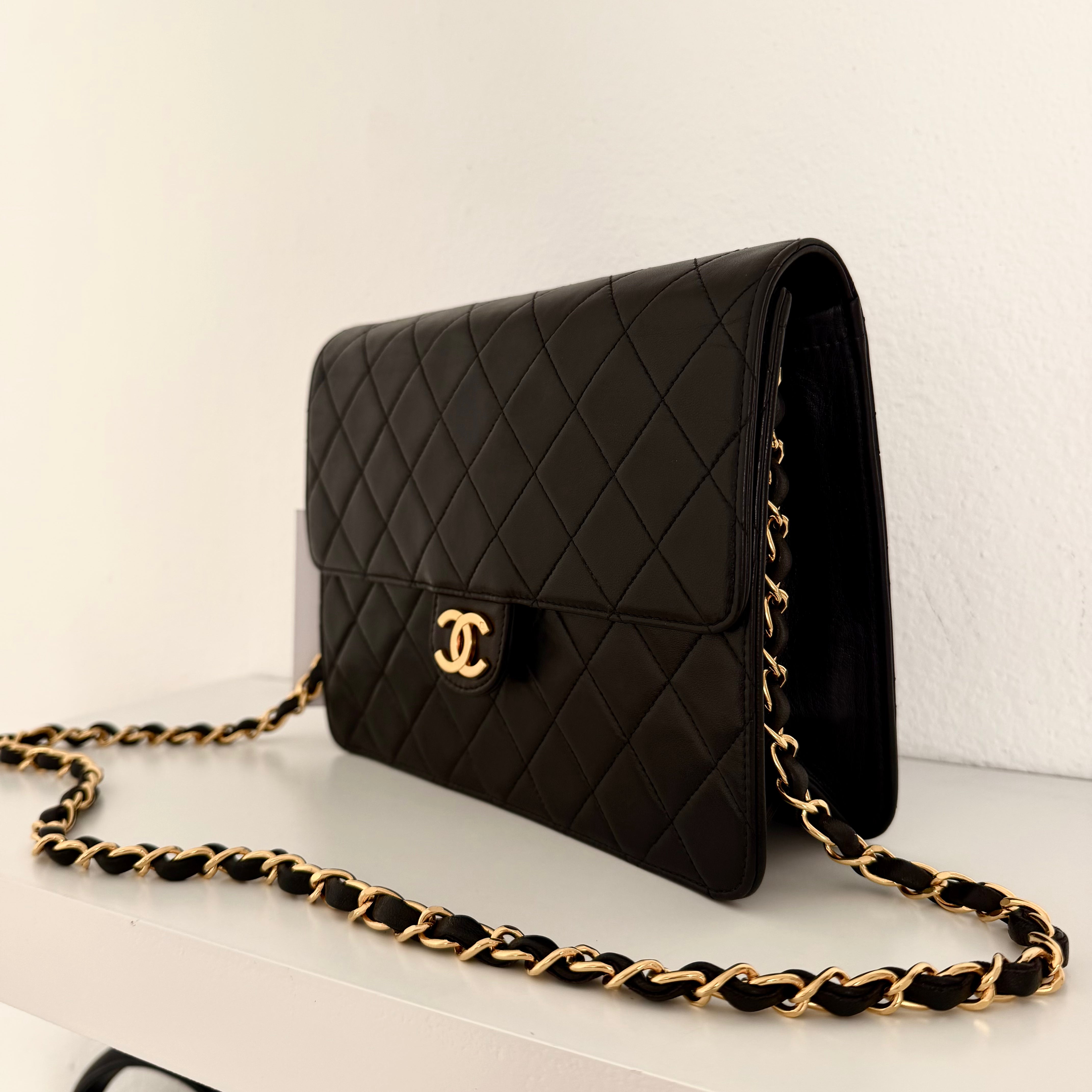 Chanel Classic Vintage Single Flap Lambskin 24k Gold-Plated Hardware