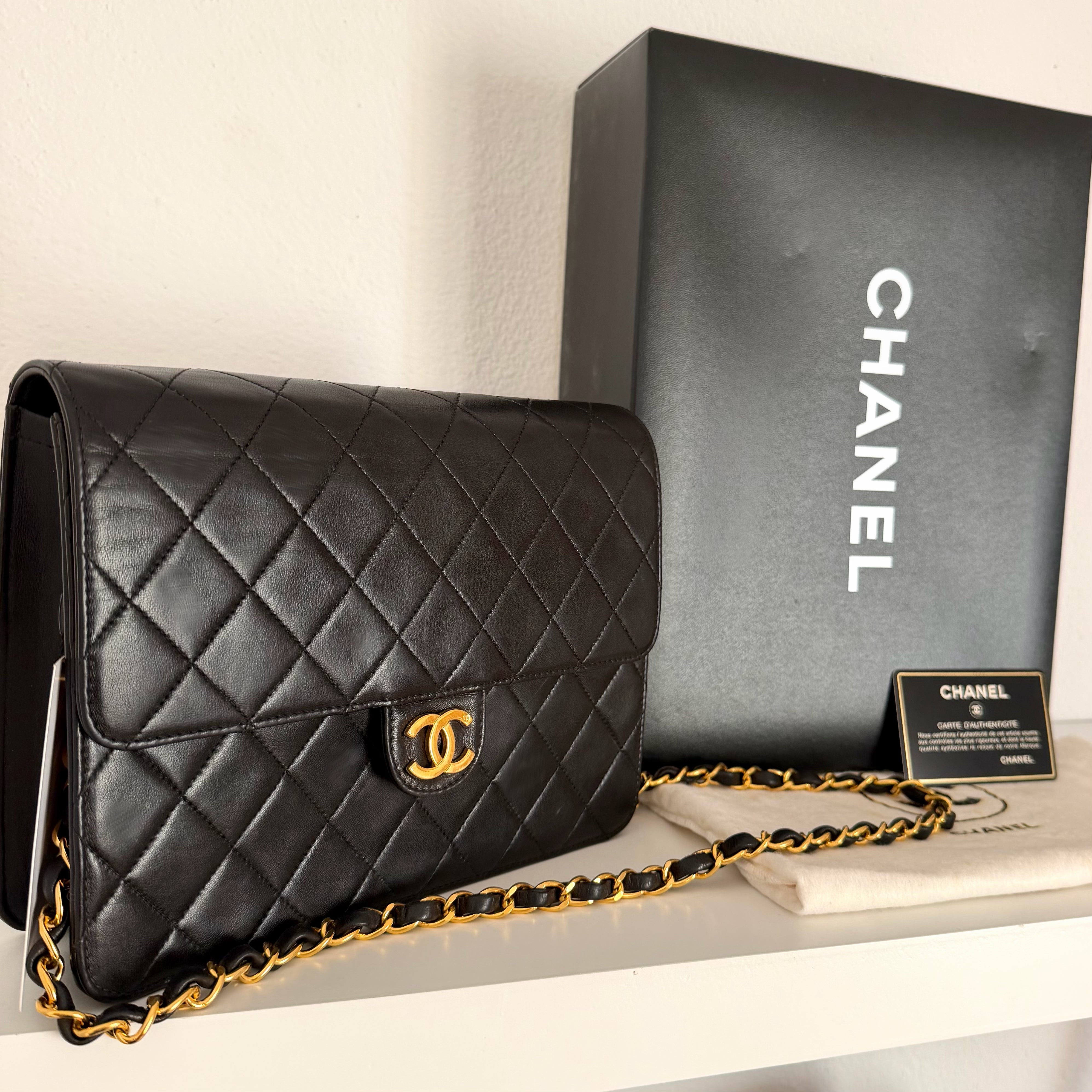 Chanel Classic Vintage Single Flap Lambskin 24k Gold-Plated Hardware