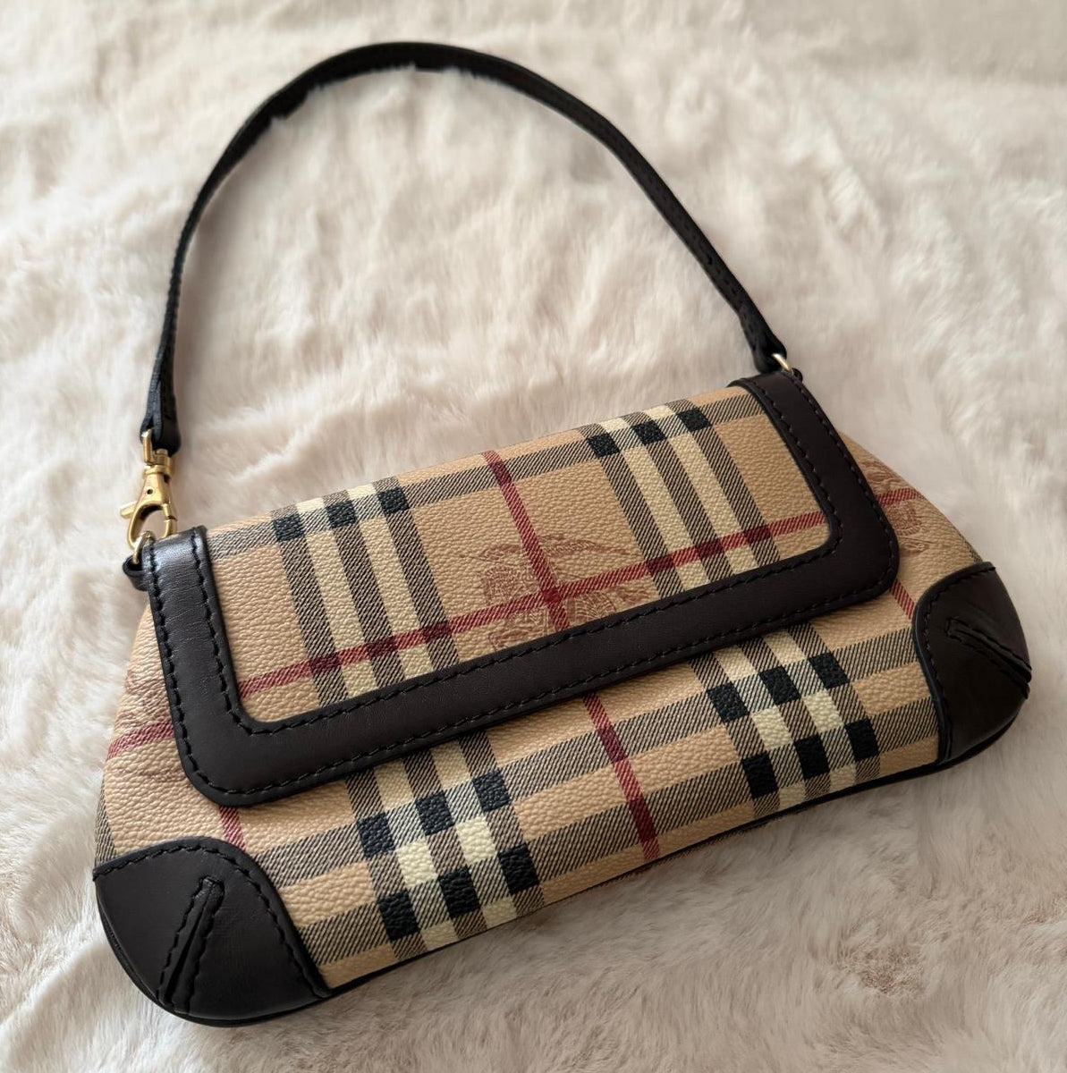 Burberry Nova Check Shoulder Bag