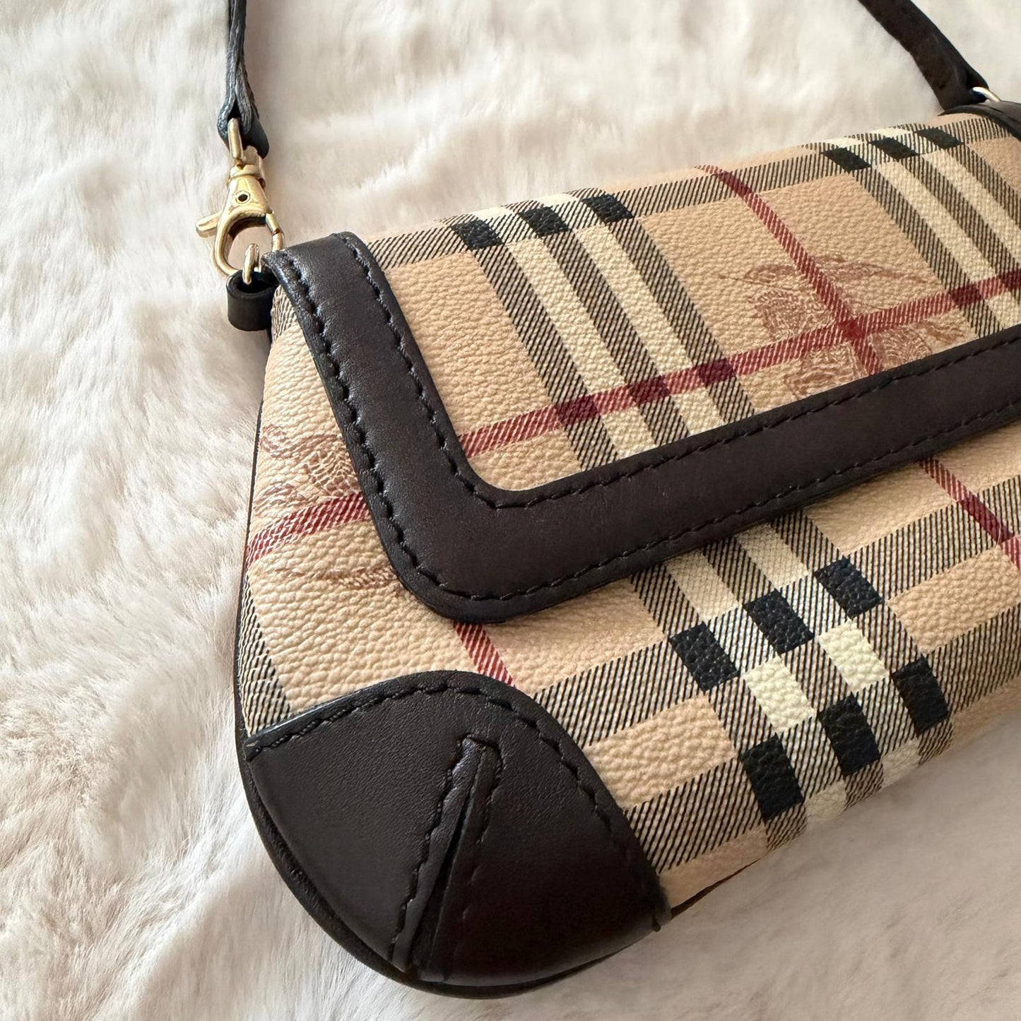 Burberry Nova Check Shoulder Bag