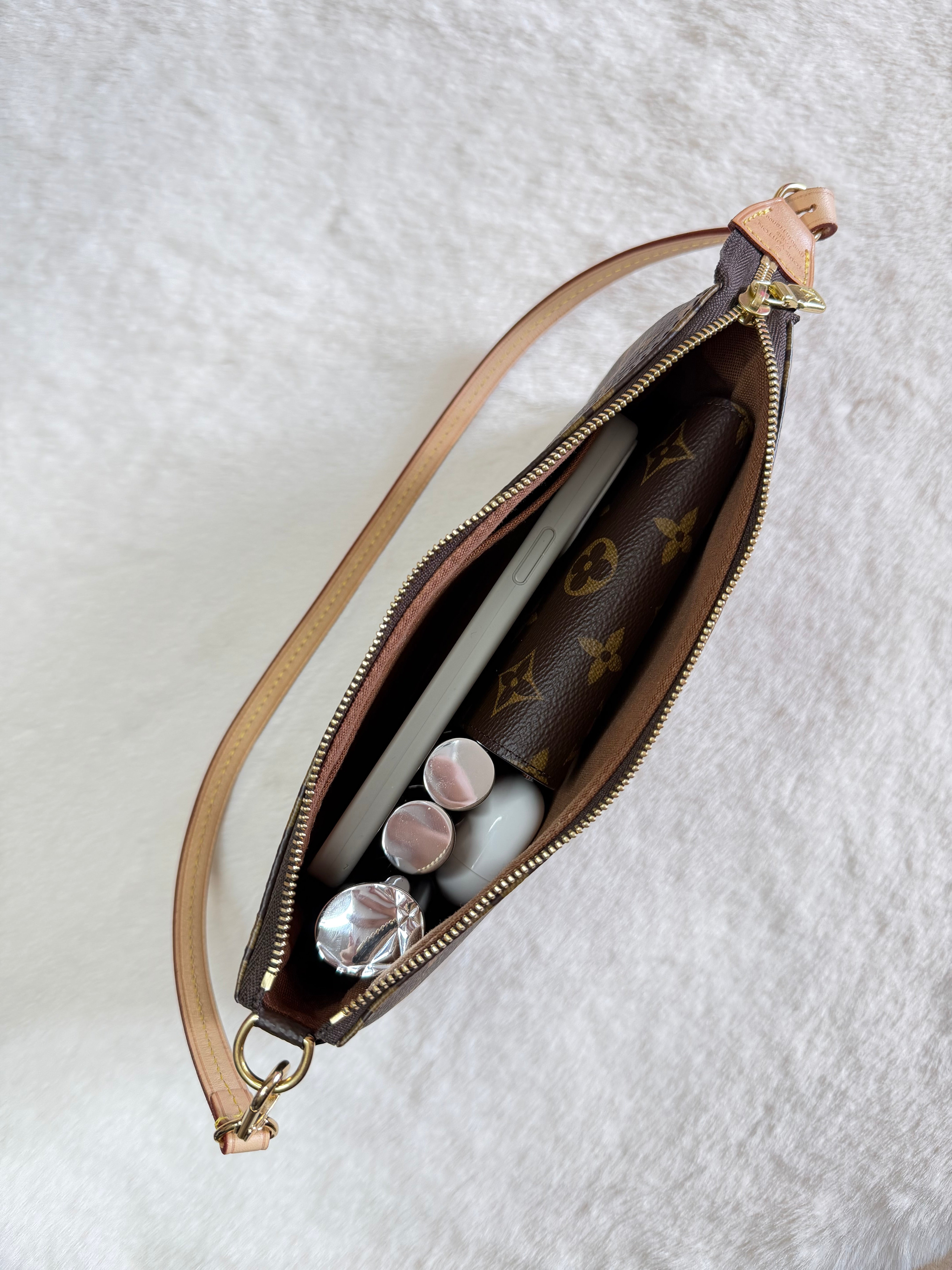 Louis Vuitton Pochette Accessoires Full Set